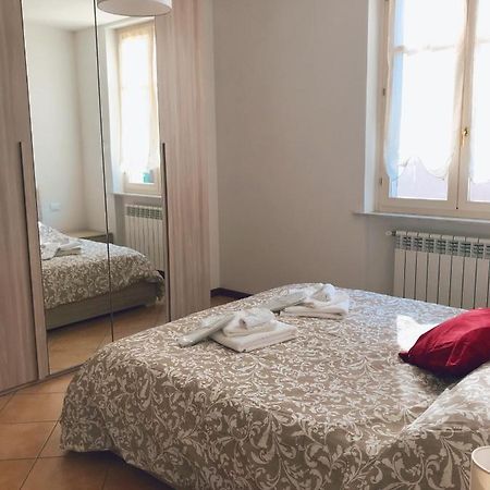 "Coccole Nel Borgo" 2Min To Outlet Apartment With Terrace Serravalle Scrivia Esterno foto